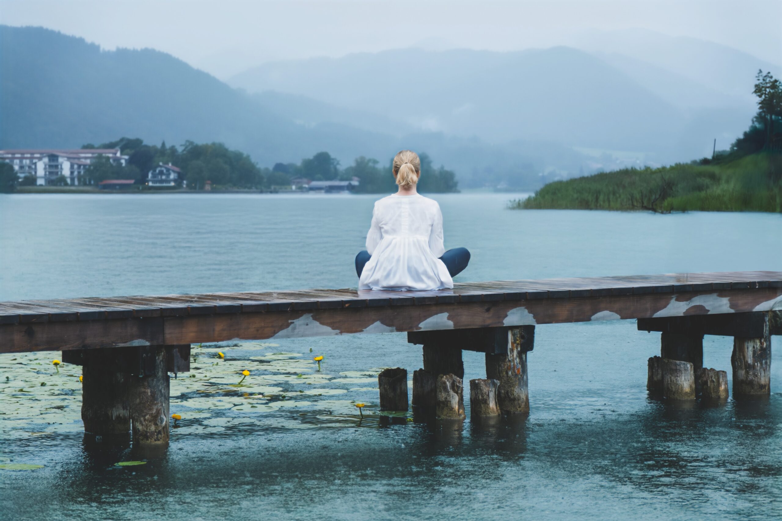 Sanft starten, bewusst genießen – Yoga & Frühstück in der MedVital Tegernsee